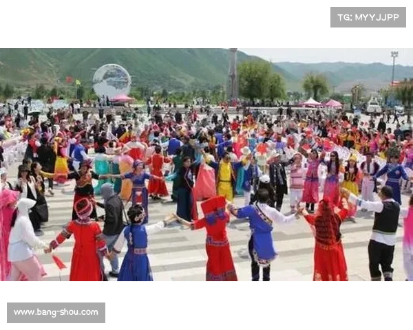 精彩纷呈的民族团结与文化交融闭幕式多民族歌舞盛宴全景展现 精彩纷呈的民族团结与文化交融闭幕式多民族歌舞盛宴全景展现
